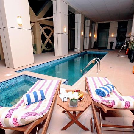 Grand Mercure Hotel Дубай Экстерьер фото